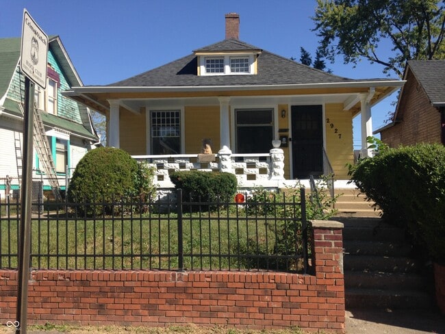 property at 2927 Winthrop Ave