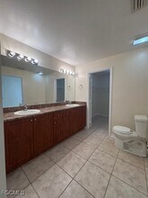 1118 Copley St E in Lehigh Acres, FL - Foto de edificio - Building Photo