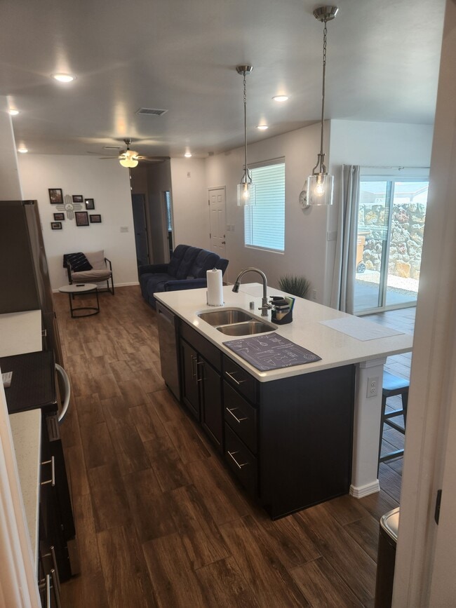 3098 Gladstone St in Las Cruces, NM - Building Photo - Building Photo