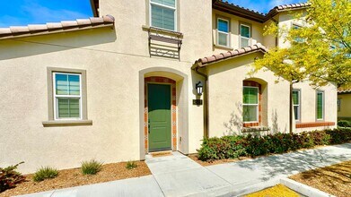 45127 Via Vela in Temecula, CA - Building Photo - Building Photo