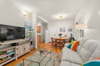 6-8 Oakland St in Cambridge, MA - Building Photo - Building Photo