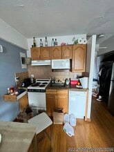 1110 Commonwealth Ave in Boston, MA - Building Photo - Building Photo