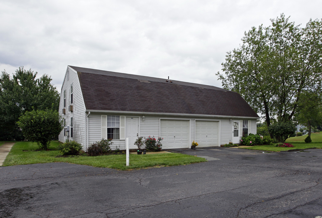 Apple Orchard Apartments in Heath, OH - Building Photo