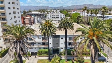 123 California Ave in Santa Monica, CA - Foto de edificio - Building Photo