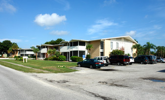 Creekside @ Glen Oaks Apartments