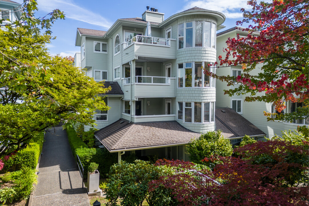 Springs at Langara in Vancouver, BC - Building Photo