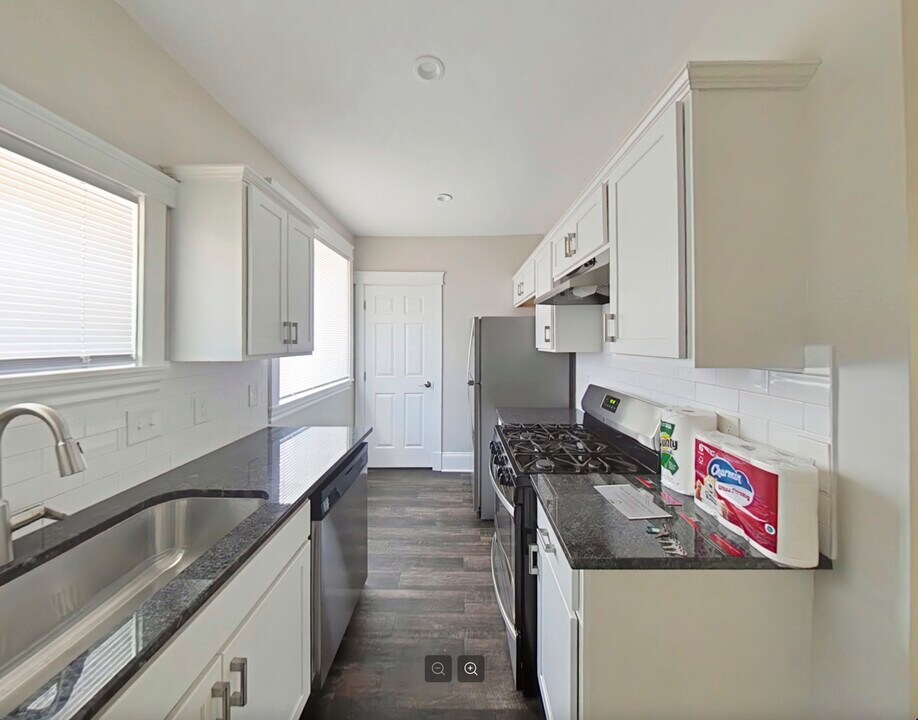2453 Neil Ave in Columbus, OH - Building Photo