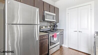 4300 Cromwell Dr, Unit 7302 in Kyle, TX - Building Photo - Building Photo