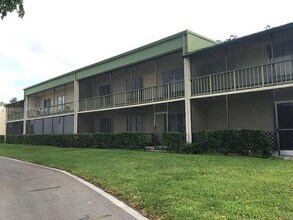 4109 NW 88th Ave-Unit -202 in Coral Springs, FL - Building Photo - Building Photo