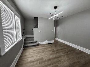 328 Wyandotte Ave in Columbus, OH - Building Photo - Building Photo