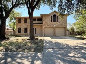 2011 Lantana Dr in Round Rock, TX - Building Photo - Building Photo