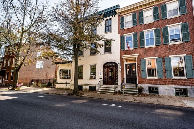 106 S Church St, Unit 3A in West Chester, PA - Foto de edificio - Building Photo