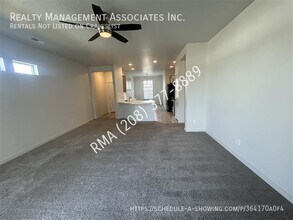 6593 S Donaway Ave in Meridian, ID - Building Photo - Building Photo