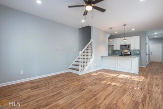 660 Bryan St SE-Unit -A in Atlanta, GA - Building Photo - Building Photo