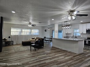 872 Sadnet Cir NE, Unit K104 in Palm Bay, FL - Building Photo - Building Photo