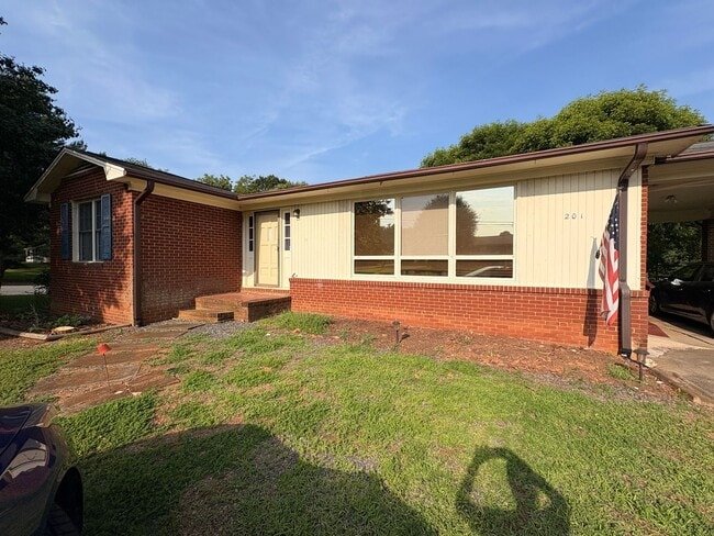 property at 201 Northside Dr