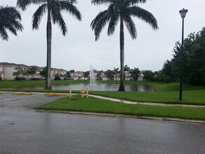 5450 NW 94th Terrace in Sunrise, FL - Building Photo - Building Photo