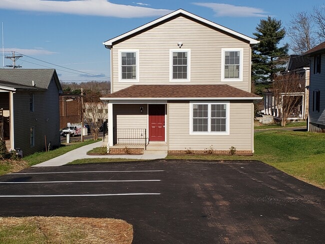 property at 697 E Piedmont St