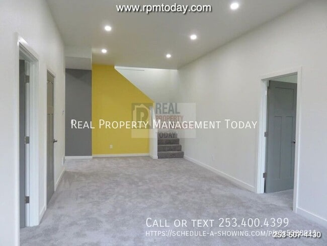 703 S Ainsworth Ave in Tacoma, WA - Building Photo - Building Photo