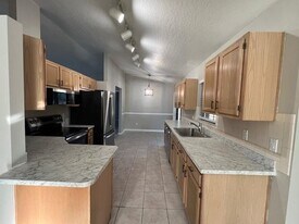 762 Bayfront Terrace in Sebastian, FL - Building Photo