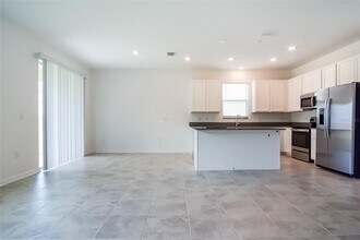786 Citrus Reserve Blvd in Davenport, FL - Building Photo - Building Photo