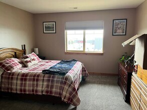 244 S Cottonwood Rd in Bozeman, MT - Building Photo - Building Photo