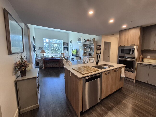 property at 960 Reunion Ave