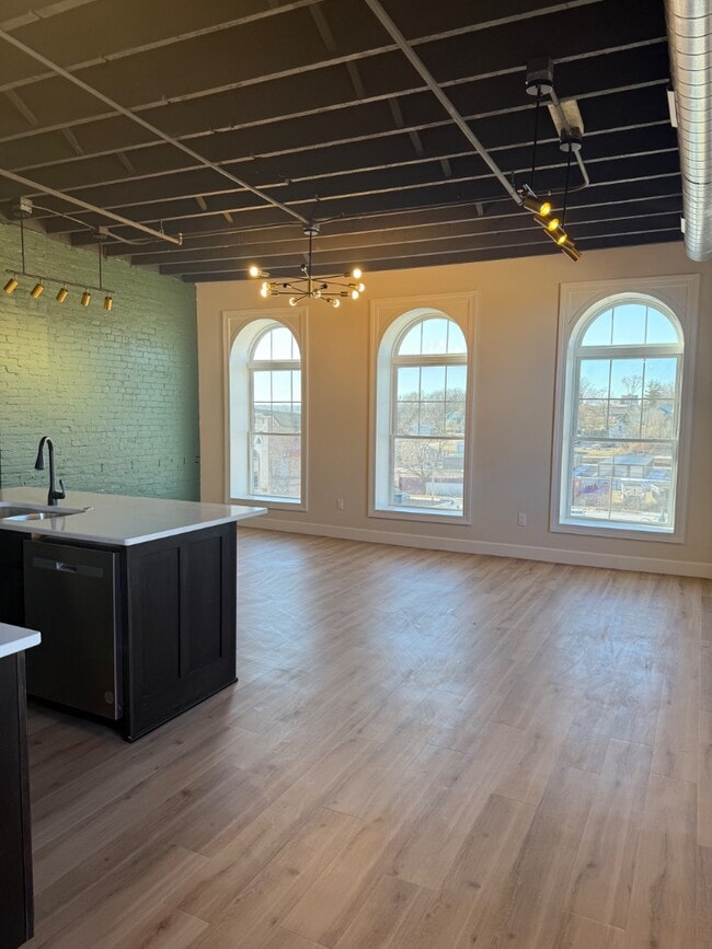 property at 619 Main St
