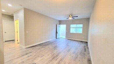 620 San Lorenzo St, Unit #2 in Pahrump, NV - Building Photo - Building Photo