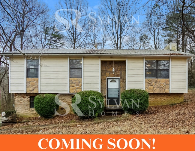 property at 1135 Oak Shadow Cir