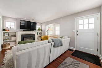 190 E Dominion Blvd in Columbus, OH - Building Photo - Building Photo