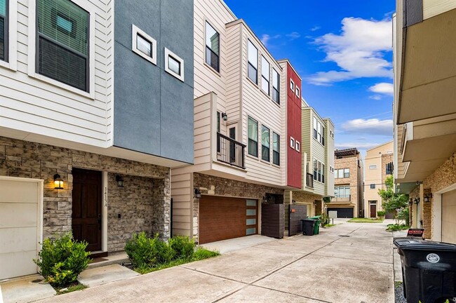 1415 Holly St in Houston, TX - Building Photo - Building Photo