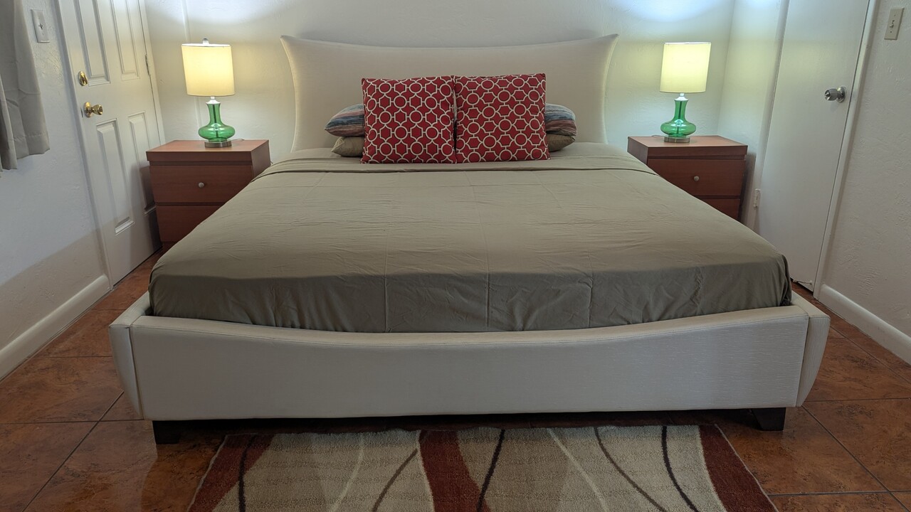 20400 NW 7th Ave, Unit Cozy 1-bedroom Miami in Miami, FL - Foto de edificio