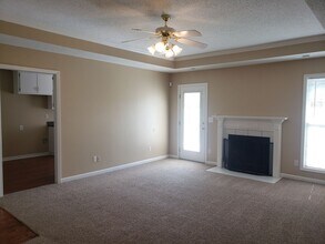 102 Tanner Creek Cir in New Market, AL - Building Photo - Building Photo