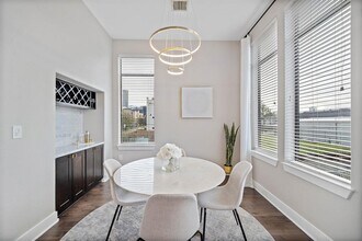 1603 Holly St in Houston, TX - Building Photo - Building Photo