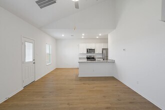 23031 Glory Orchid Dr in Hockley, TX - Building Photo - Building Photo