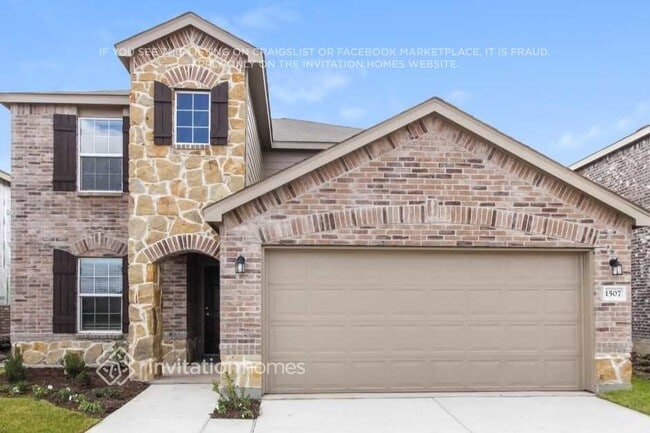 property at 1507 Greyleaf Ln