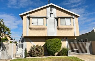 4553 W 116th St, Unit 1 in Hawthorne, CA - Building Photo
