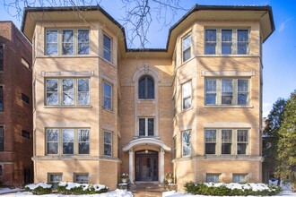 918 Michigan Ave in Evanston, IL - Building Photo - Building Photo