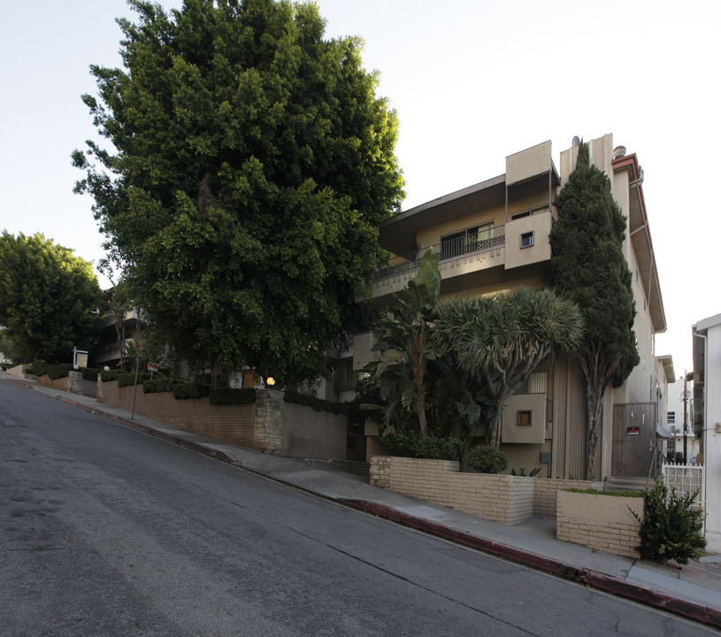 Sunset Terrace West in West Hollywood, CA - Building Photo