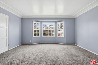 1255 S Crescent Heights Blvd in Los Angeles, CA - Building Photo - Building Photo