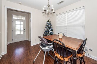 254 Chemistry Cir in Ladson, SC - Building Photo - Building Photo