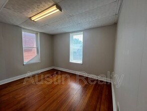 4932 Schollmeyer Ave in St. Louis, MO - Building Photo - Building Photo