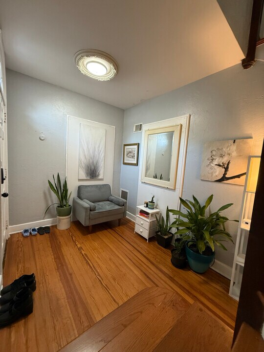 1011 Boston Ave in Fort Pierce, FL - Building Photo