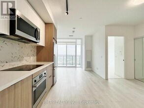 5 Defries St in Toronto, ON - Building Photo - Building Photo