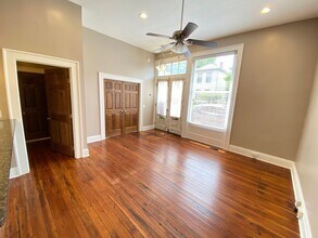 694 Kerr St in Columbus, OH - Building Photo - Building Photo