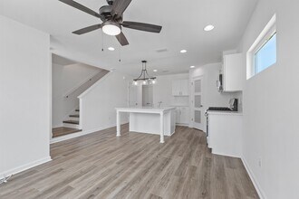3613 Meadow Vista Ln. in Tallahassee, FL - Building Photo - Building Photo