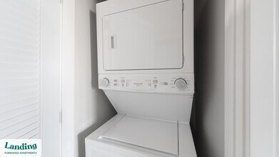 4611 N Broadway in Chicago, IL - Building Photo - Building Photo