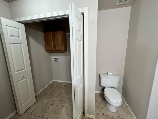 property at 650 Appleridge Dr