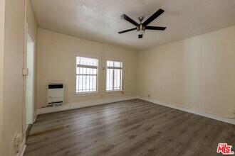 661 Shatto Pl in Los Angeles, CA - Building Photo - Building Photo